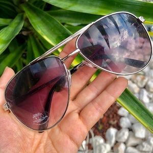 MOTORCYCLE SUNGLASSES